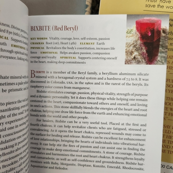 The Pocket Book of Stones - Picture 3 of 8